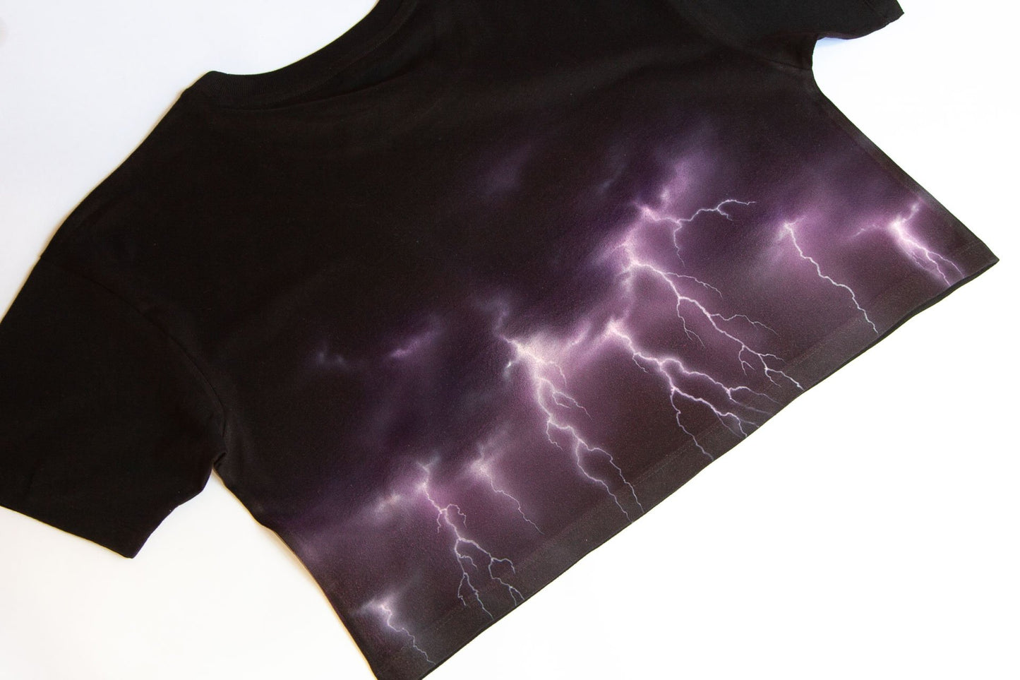 ELECTRIC STORM - Women's cropped loose fit t-shirt - BLOW London