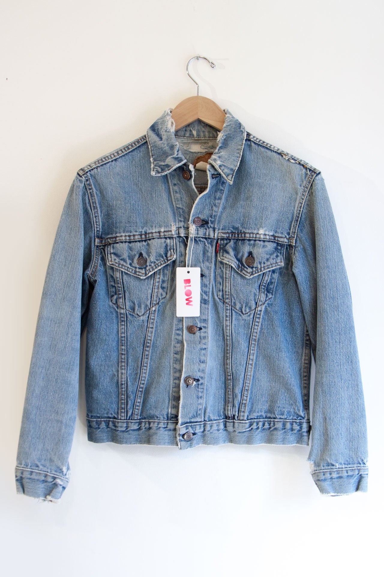STORM DRAGON - Upcycled women's Levi's denim jacket